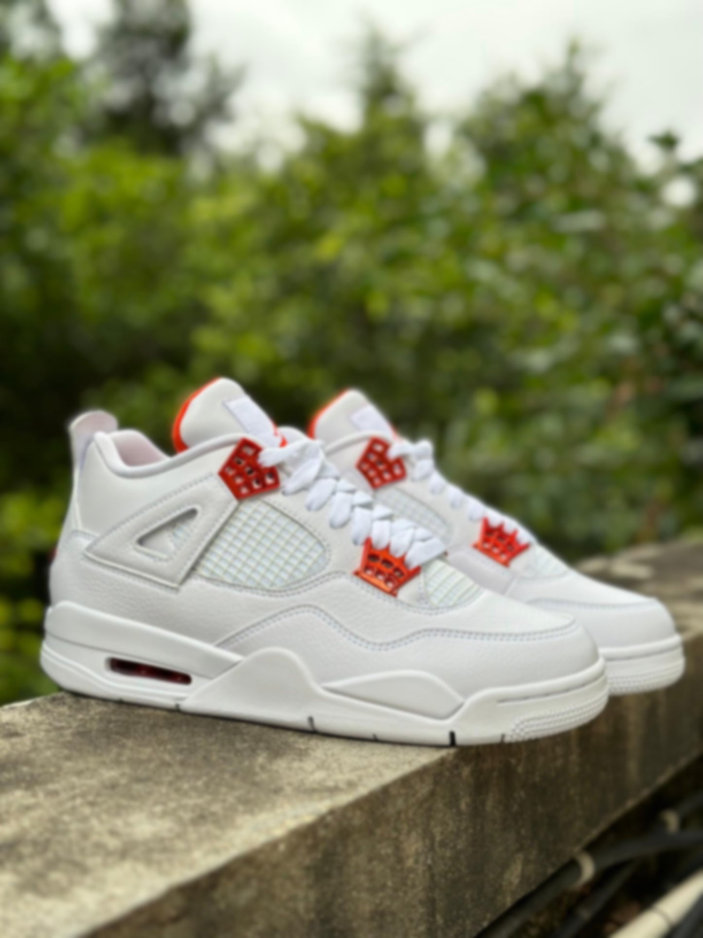 J-1000